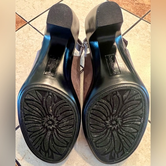 CROFT & BARROW PEWTER WOMEN’S SHAY ORTHOLITE CAGED CHUNKY STRAPPY HEELS SZ 8.5 - Picture 15 of 16